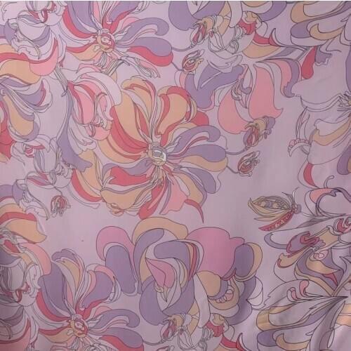 2021 Chiffon Pink Brand Printed Fabric High-End Custom Fashion Material Dress Shirt Clothing Fabric
