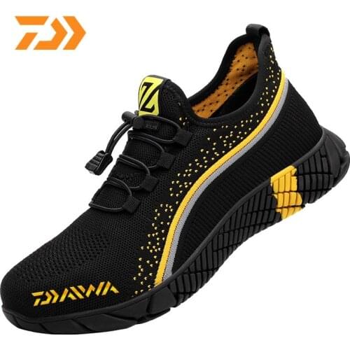 2021 New Daiwa Mens Waterproof Fishing Shoes Breathable and Anti-puncture Shoes Mountaineering Non-slip Wear-resistant Shoes