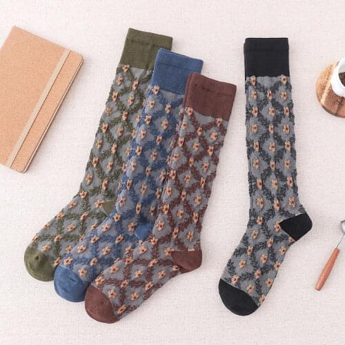 Women Knee-High Socks Harajuku Style Cotton Soft Stereoscopic Flowers Spring Autumn Summer Ins Green Black Blue Pink Brown