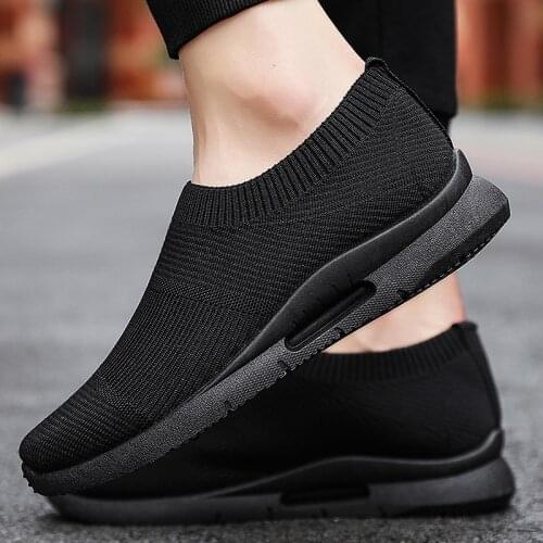 Fashion Men Vulcanize Shoes Mesh Casual Shoes Set Foot Mens Shoes Lightweight Comfortable Sneakers Men Sock Shoes Walking Shoes