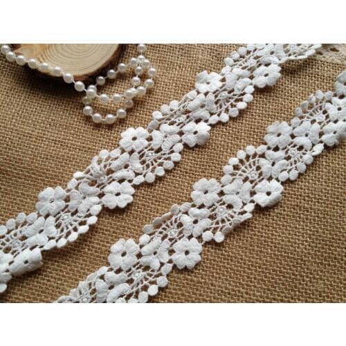 3yds/lot New Arrival Cotton Lace Trim In White Embroidered Trims Ribbon Vintage Wedding Decoration Cake Fabric