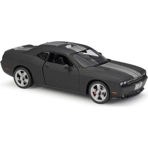 1:24 toy model simulation alloy car model boy toy static decoration collectibles two-door sports car pull back car sporty car