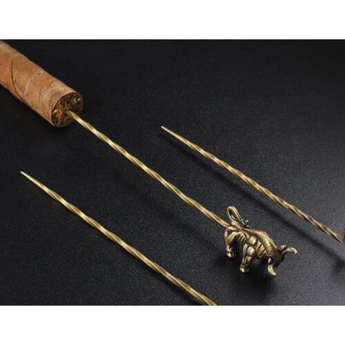 Portable Retro Brass Cigar Pass Needle Carving Dredge Drilled Loose Cigarette Cigar Needle Smoking Accessories