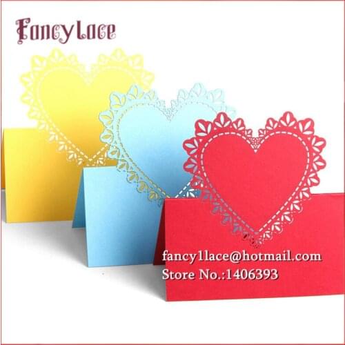 50pcs Paper Wedding Favor gift Cards Laser cut Love Heart Place Card Number cards Guest Name Card for Birthday Party Decoration