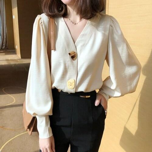 Womens clothing new spring and autumn simple V-neck shirt womens retro blouse female niche summer