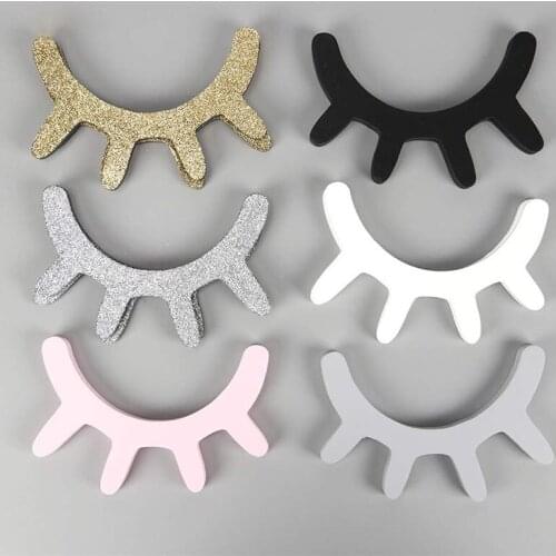 1 Pair Nordic Style Cute Wooden 3D Eyelash Wall Sticker Decor Children Kids Baby Room Background Wall Sticker Home Decoration