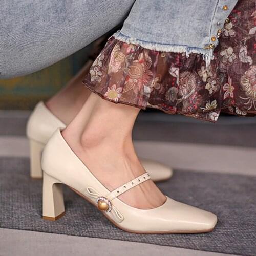 Women Mary Janes Shoes High Heels Dress Shoes Pearls Crystal Pumps Ol Office Square Toe Ladies Shoes Rivet Boat Shoe 9015N