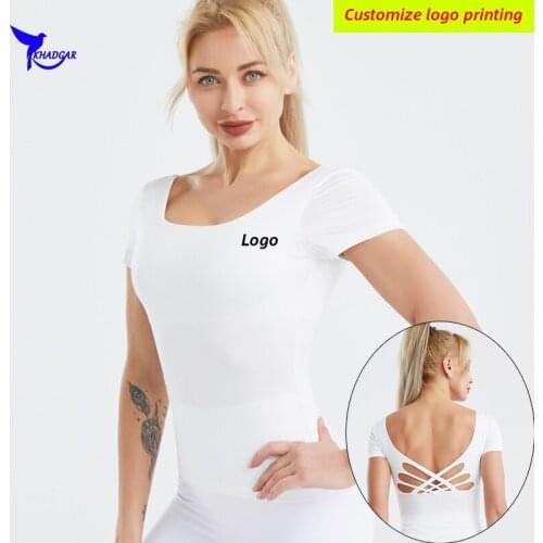 2021 Backless Built-in Padded Running Shirts Women Quick Dry Elastic Workout Yoga Tops Gym Fitness Sportswear T-Shirt Custom