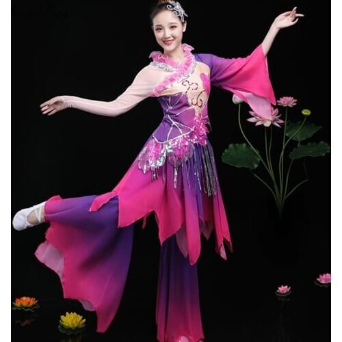 Chinese Folk Dance Women National Oriental Dance Costumes Yangko Dance Costume Colorful Silk Ribbon Dancing Costumes Q362