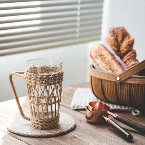 Beautiful Rattan Woven Water Cup Cover Glass Anti-scald Cover Cup Holder With Handle Protection Cover Insulation Cup Set
