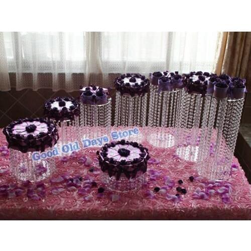 8pcs Crystal Acrylic Round Cupcake Stand or Round perspex cake Display Tools Suitable for Christmas/Wedding/Birthday Craft
