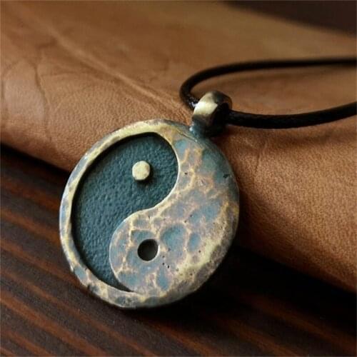 Retro Geometric Design Yin Yang Tai Chi Shape Pendant Simple Hip Hop Punk Style Round Necklace Creative Mens Party Accessories