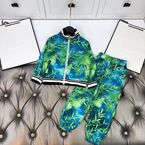 And American childrens European clothing 2021 winter new style Long sleeve printed coat and trousers fashion childrens suit