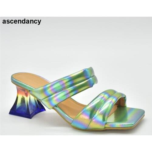 Latest Green Color Ladies Sexy Low Heels Women Pumps High Quality Slip on Women Summer Slipper Shoes Decorated with Rhinestone