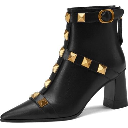 Womens Genuine Leather Thick Heel Rivet Short Boots 2021 New Autumn Winter Fashion Pointed Toe Womens Shoes Black Brown White