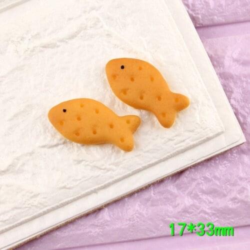 50pcs/Lot 17*33mm Flatback Kawaii Animal Fish Cake Resin Cabochons Ornament Accessories DIY Jewelry Findings Clay Beads Cameo