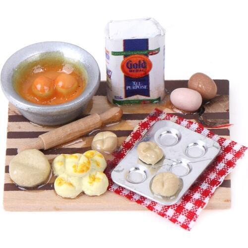 Colorful 1Set 1/12 Dollhouse Miniature Kitchen Food Eggs Milk Bread on Board for Kids Role Play Game Tableware Cookware