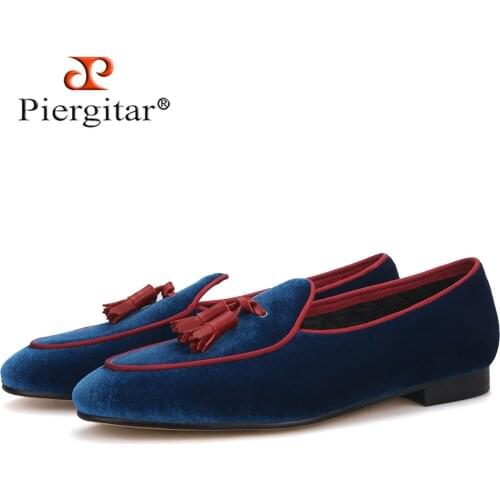 Piergitar two color advanced customization velvet handmade men loafers British style classic men tassel shoes for party and prom