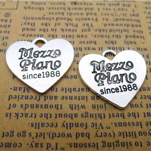 20 Pieces/Lot 22*24mm Antique Silver Plated Alloy Letters hearts Charm For Jewelry Making