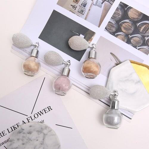 High Glow Powder Airbag Body Brightening Powder Eyeshadow Loose Powder Glow Lightweight Symphony Highlight Spray Makeup TSLM1