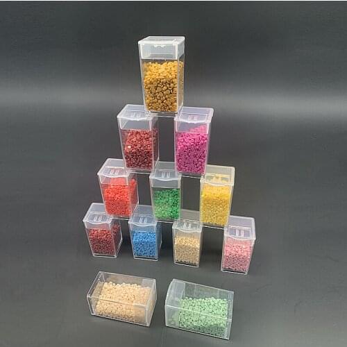 60PCS Diamond Painted Bead Box with Lid Transparent Rhinestone Storage Box Embroidery Beads Manicure Household Practical Contain