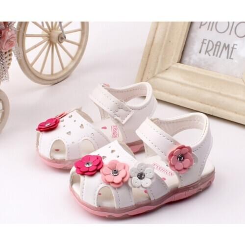 TELOTUNY sandals Toddler Infant Kids Baby Girls Cute Flowers Soft Sole LED Luminous Sandals Sneakers children sandals girls Jun6