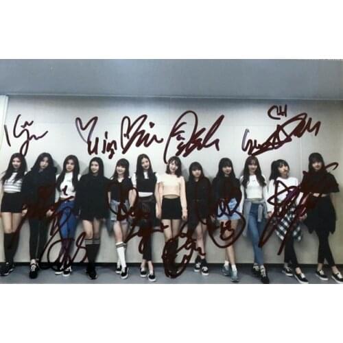 Hand signed Izone autographed group photo free ship 5*7 K-POP 102018