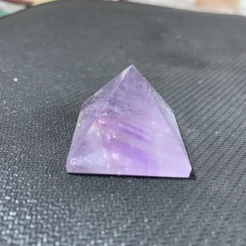 Beautiful natural amethyst quartz pyramid as gift wholesale formeditation reiki healing stone home decor