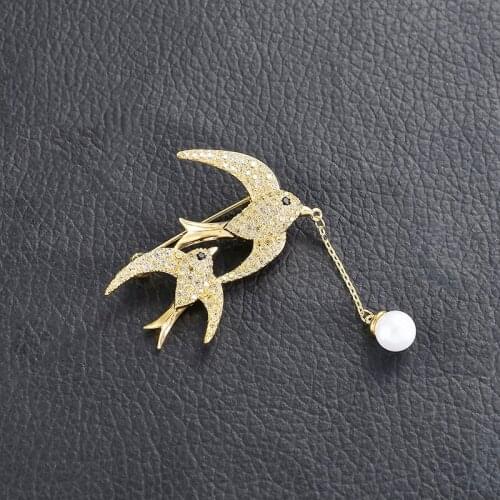 New Luxury Gold Black Crystal Rhinestone Pins Swallow Brooches for Women Men Pearl Brooch Pin Jewelry Accessories Bird Broche