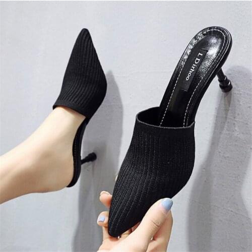 2021 Womens Sandals Korean Version of Silk Satin Pointed Toe Knit Slippers Baotou Flat Heel Half Slippers Womens Shoes
