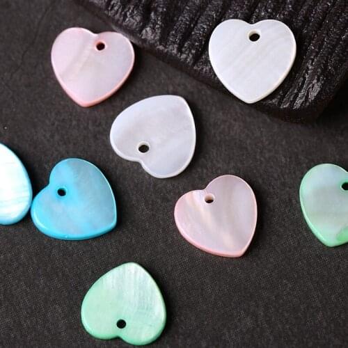 Natural MOP Seashell Beads 20Pcs 12*2mm Heart Shaped Shell Charms For Earring Bracelets Necklace DIY Jewelry Making Components