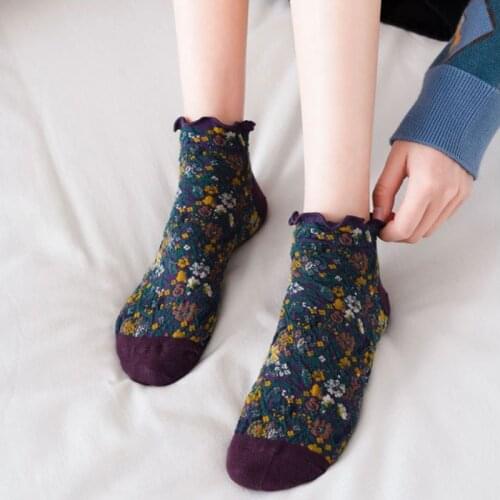 Korean Style Socks Women Set 5 Pairs Pack Ruffle Frilly Flowers Soks Designer Low Cut Ankle Lace Lolita Sokken Vrouwen Fluffy