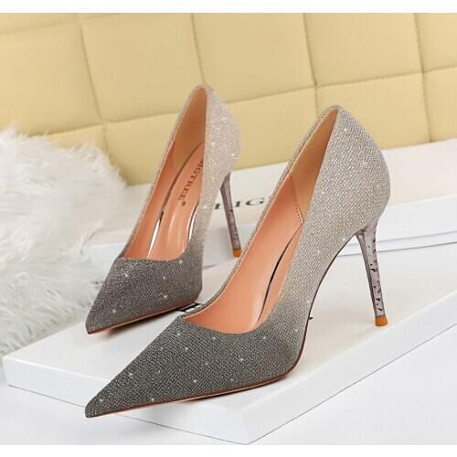 2021 Sexy Women Designer Glitter Pumps Lady Gradual Stiletto Escarpins Female 9.5cm High Heels Sequin Bling Nightclub Prom Shoes