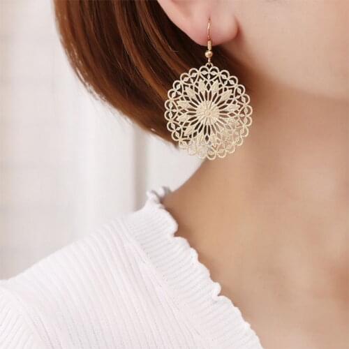 Free Shipping Gold Filigree Mandala Women Earrings High Quality Cutout Round Shape Flower Drop Earrings Boutique Jewelry 2021