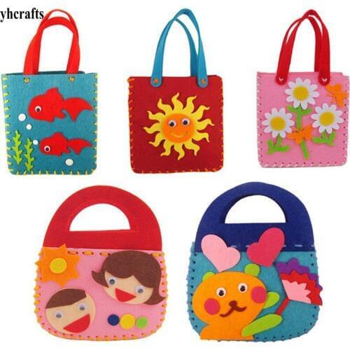 15PCS/LOT.DIY felt handbag craft kits Fabric crafts Activity items Kindergarten crafts Early learning educationa Gift bags Xmas