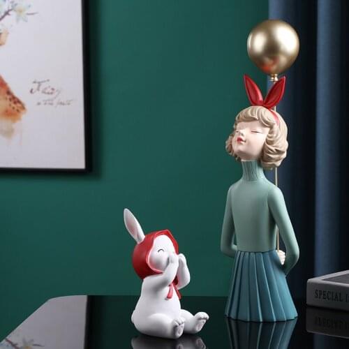 Balloon Girl Decoration Home Living Room Wine Cabinet Furnishing Wedding Gifts Home Decoration Accessories Love Gift