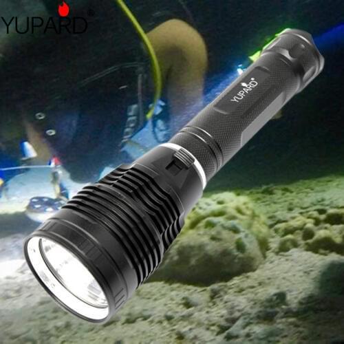 Powerful LED Flashlight XHP70.2 Tactical Torch Diving flashlight Waterproof Lamp outdoor Camping flashlight +26650 battery