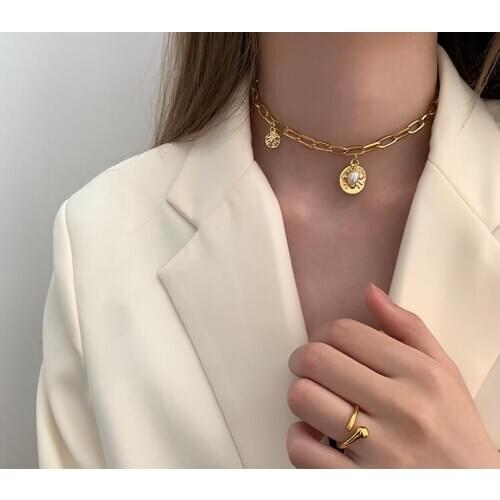 Titanium With 18K Gold Real Pearl Star Spider Necklace Women Jewelry Designer T Show Runway Gown Rare INS Japan Korean Boho