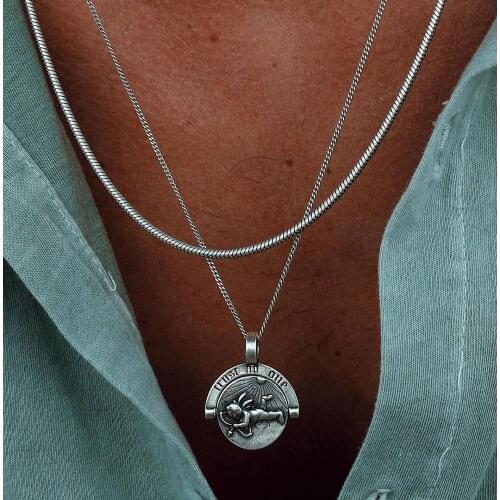 VG 6 YM Jewelry Pendants