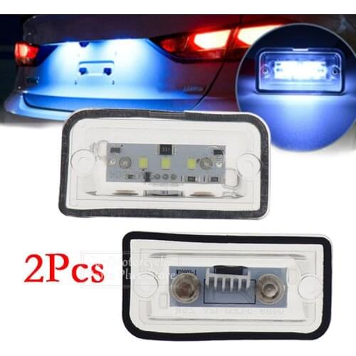 2Pcs White 3 SMD LED License Plate Lights For Mercedes-Benz C W203 Sedan CLK W209 A209 C209 SL R230 Uniform illumination