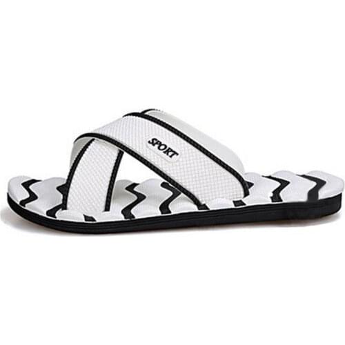 2021 Men Slippers New Lightweight Casual Plaid Stripes Sandals Summer Fashion Men Classic Flip flops Hot Soft Beach Shoes XC19