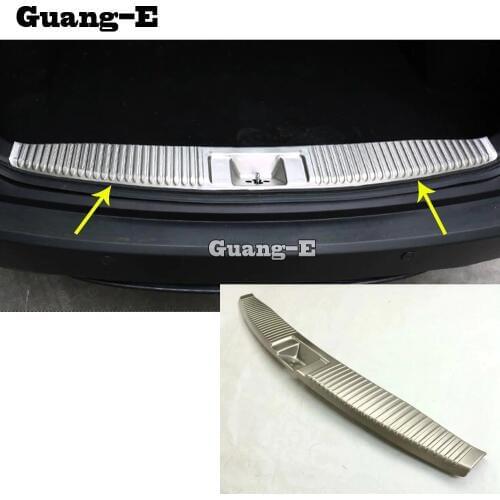 Car Inner Inside Rear Bumper Trim Stainless Steel Scuff Sill Trunk Plate Pedal 1pcs For Honda HRV HR-V Vezel 2019 2020