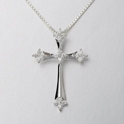 Fashion Simple Crucifix Pendant Trend Womens Inlay Zircon Silver Color Pendant Elegant Lady Christian Anniversary Jewelry