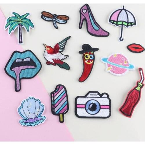 50pcs/Lot Embroidery Patches Letter Clothing Decoration Accessories Animal Camera Soda Ice Cream Diy Iron Heat Transfer Applique