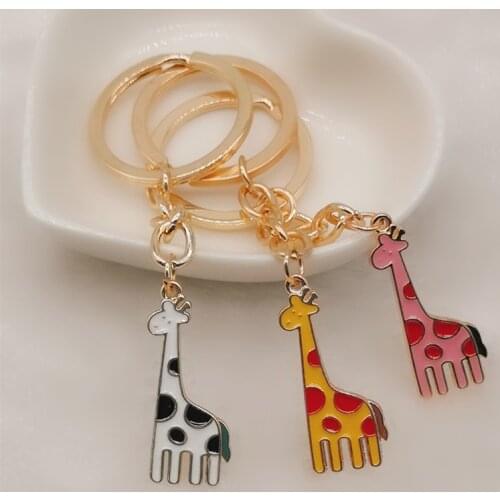 New keychain 30x12mm cute giraffe deer pendant DIY mens car keychain ring ring holder key ring jewelry gift