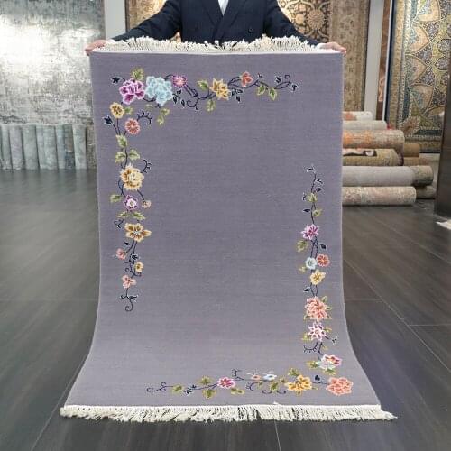 YILONG 3'x4.7' Factory price new design wool area rug hand made chinese rug (TJ2018031S)