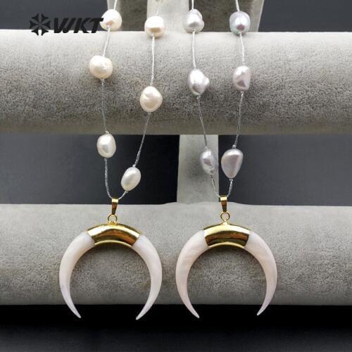 WT-N1056 Simple Natural Freshwate Necklace With Crescent Shell Pendant Necklace For Women Decoration Pearls Necklace