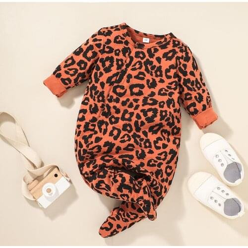 Newborn Baby Footed Rompers Pajamas Cute Animal Pattern Long Snap-Up Little Baby Jumpsuits Autumn Cotton Casual Clothes