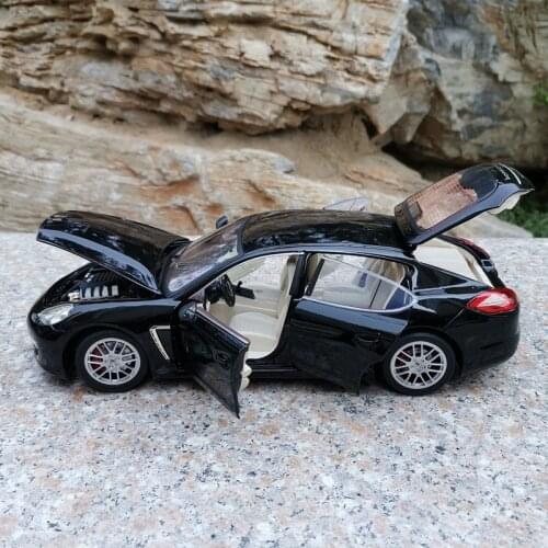 2021 New 1:24 Porsche Panamera Coupe Alloy Car Model Diecasts Toy Vehicles Toy Cars Kid Toys For Children Gifts Boy Toy