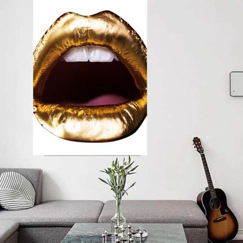 Fashion Women Sexy Gold Lips Canvas Paintings on Canvas Makeup Girls Posters and Prints Wall Art For Living Room Home Decor